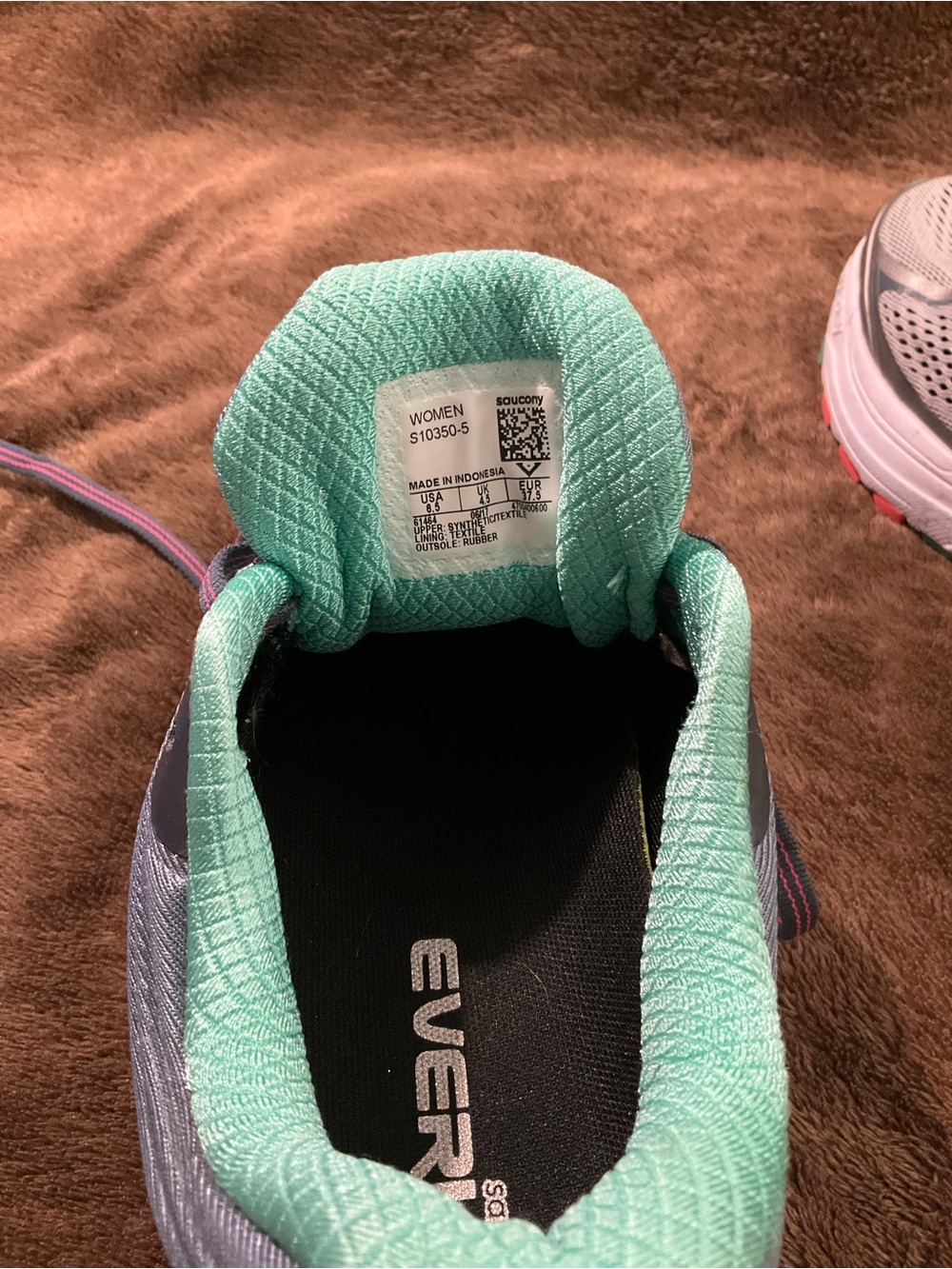 Saucony Women's Guide 10 Everun Shoes - Picture 6 of 7